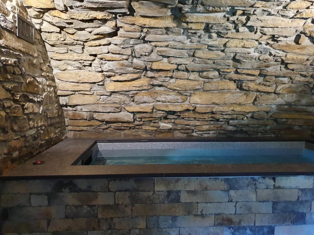 Albergo Diffuso Ca' Spiga ลาโญ ภายนอก รูปภาพ